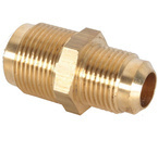 ZŁĄCZKA REDUKCJA KLIMATYZACJI I RUR CHŁODNICZYCH  5/8 m SAE x 3/8 m  SAE